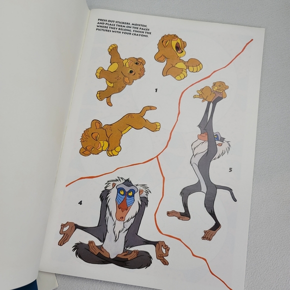 (2) Vtg Giant Sticker Fun Book - Disney The Lion King Snow White - Picture 6 of 13